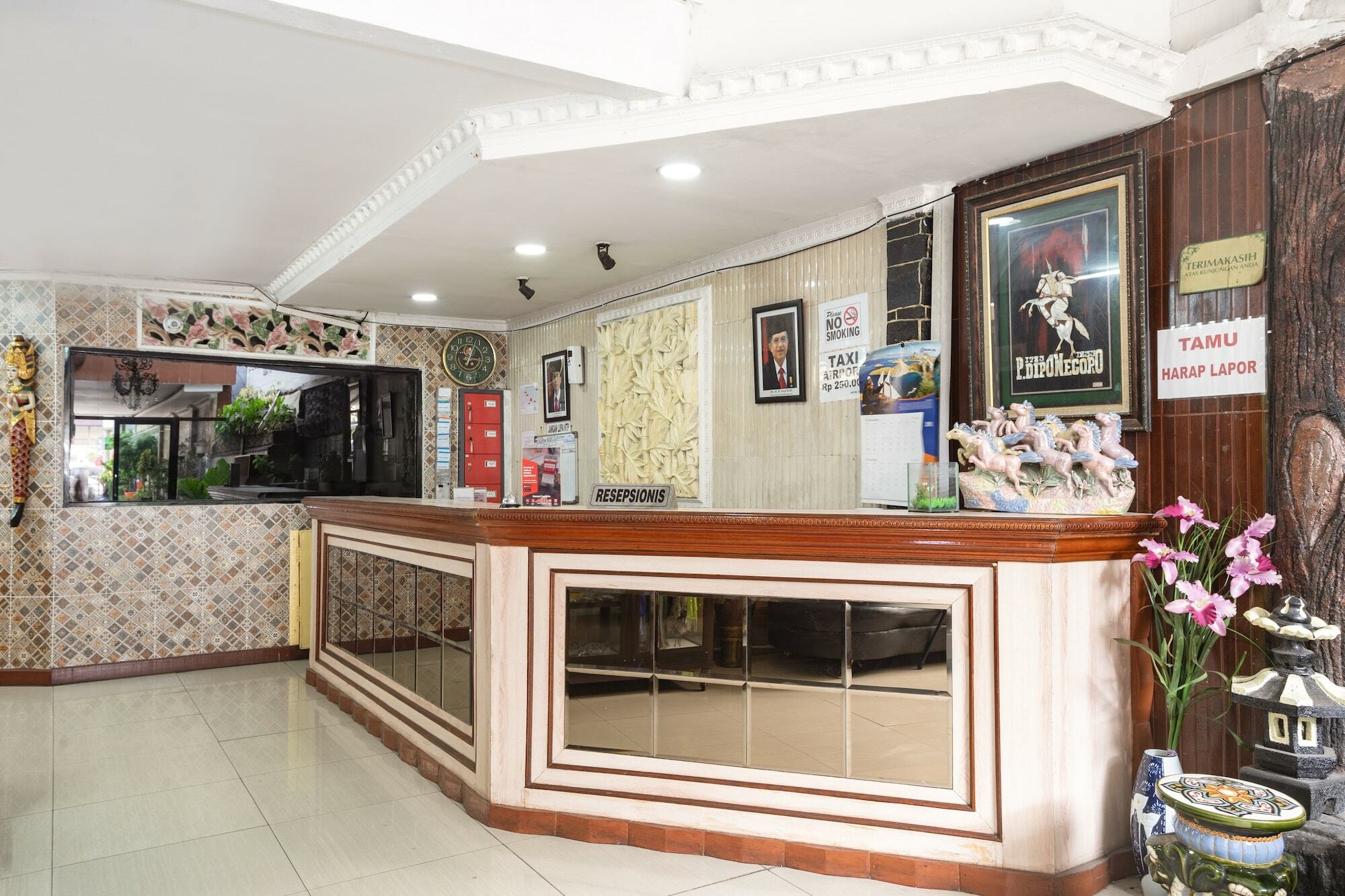Reddoorz Near Rs Cikini Jakarta Exterior foto